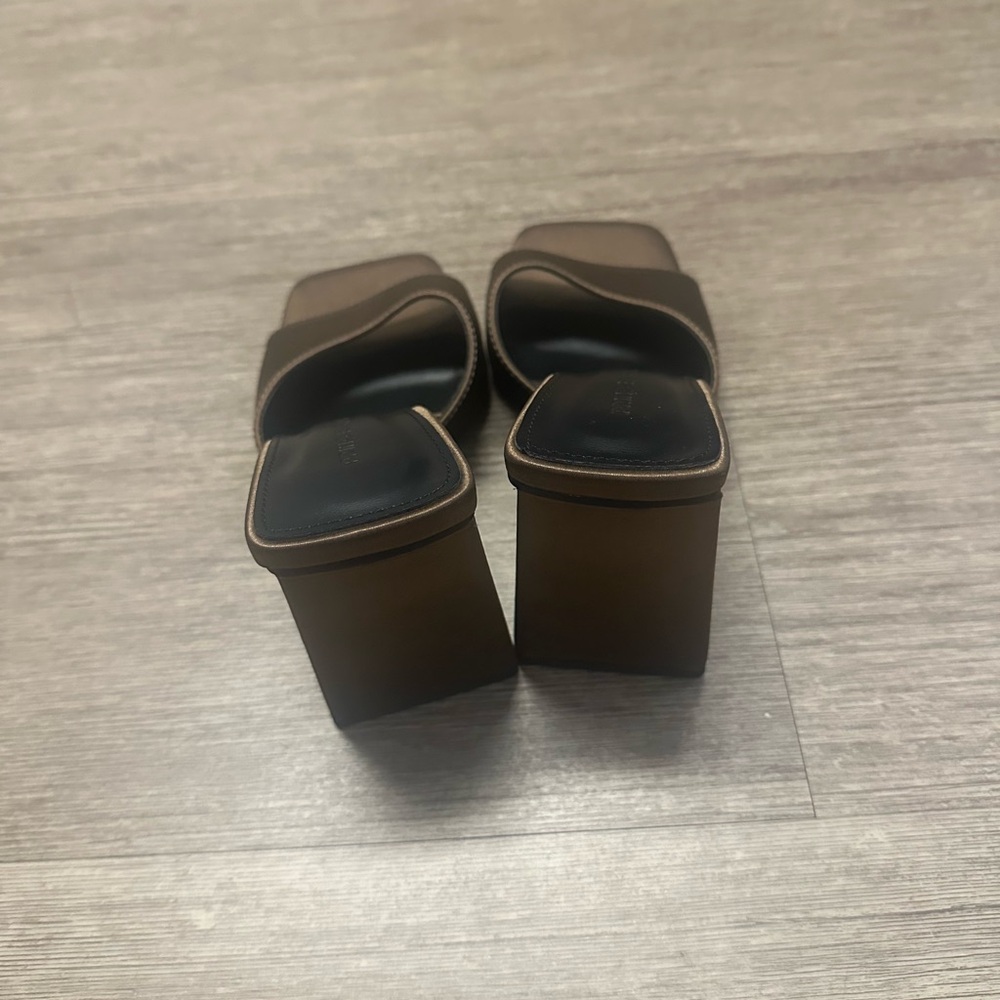 Princess Polly Brown Mules - Picture 4 of 4